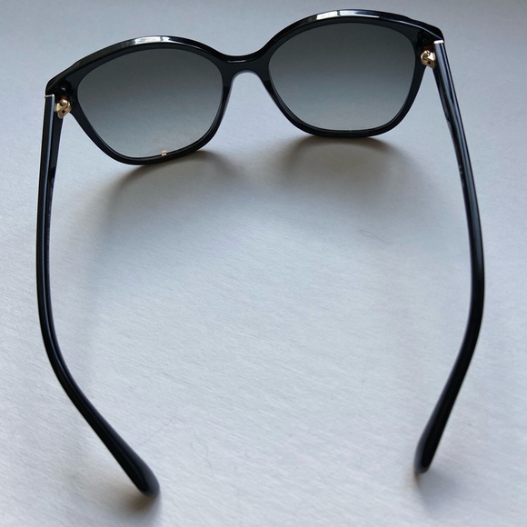 NEW Prada Sunglasses - Picture 4 of 14